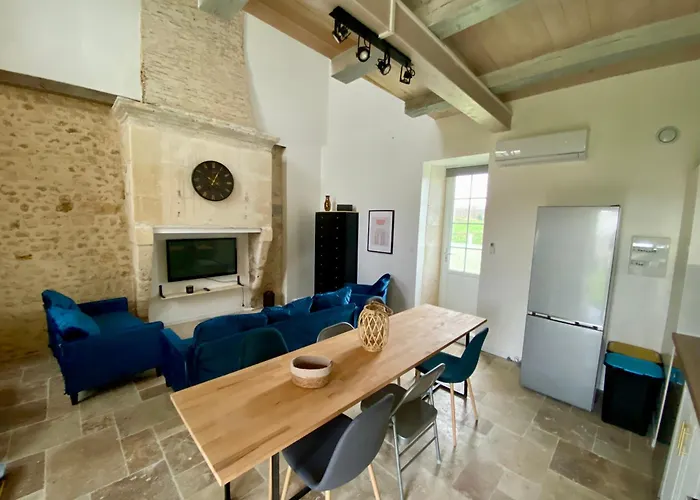 La Chauviniere 2 Holiday home Tonnay-Charente