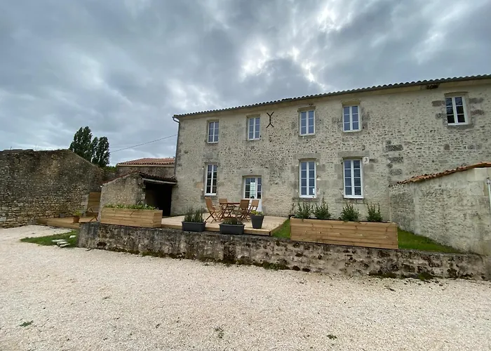 La Chauviniere 2 Holiday home